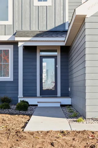 $589,000 | 5020 Airlake Draw, Woodbury, MN 55129