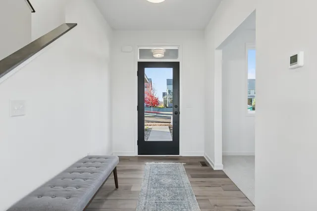 $589,000 | 5020 Airlake Draw, Woodbury, MN 55129