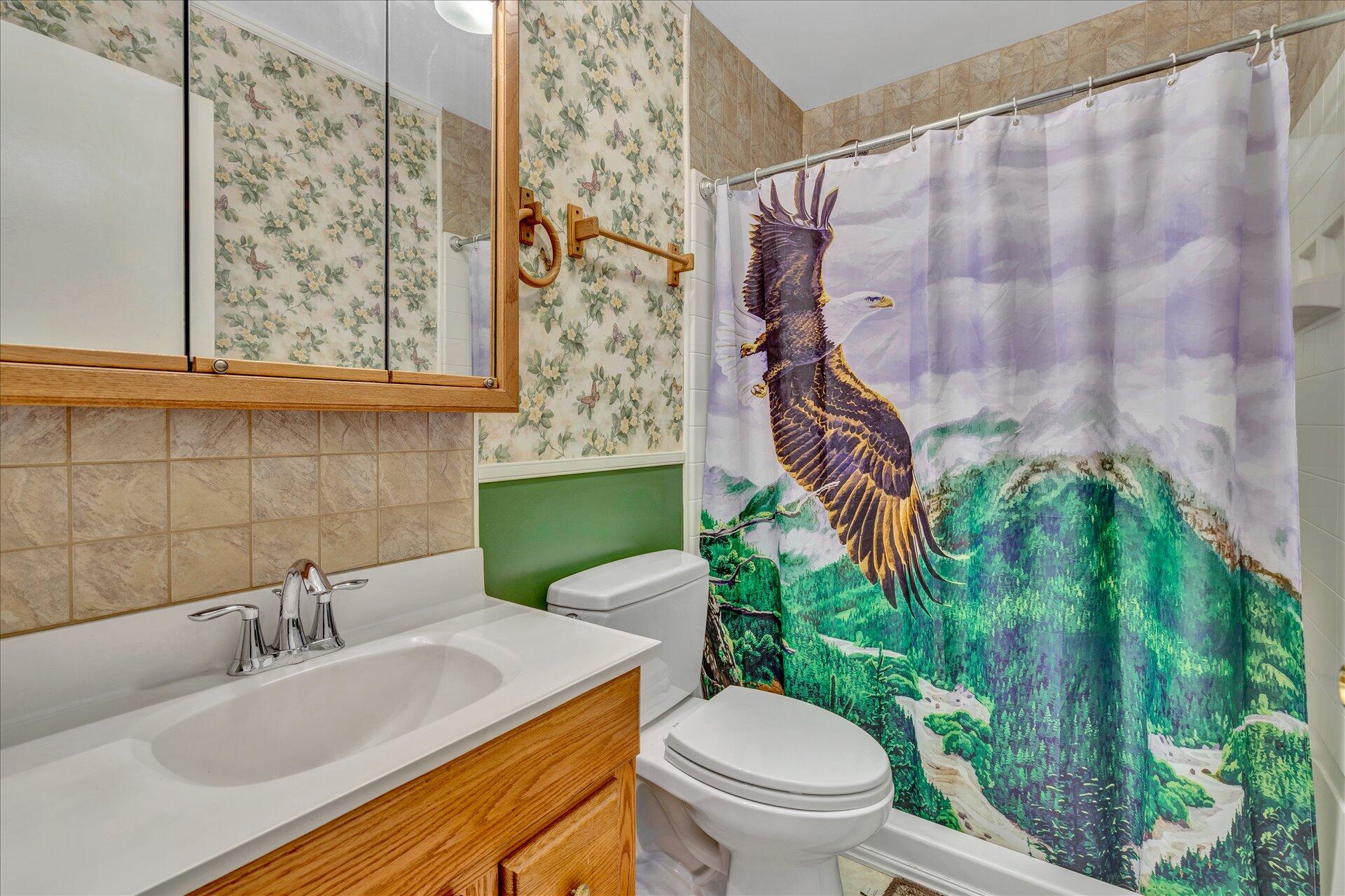 3993 Jae Valley Road Roanoke, VA 24014 - Photo 17 of 34 15-090820210015