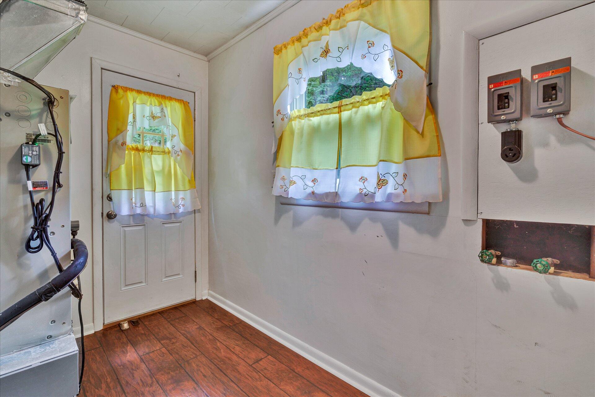 3993 Jae Valley Road Roanoke, VA 24014 - Photo 20 of 34 18-090820210018