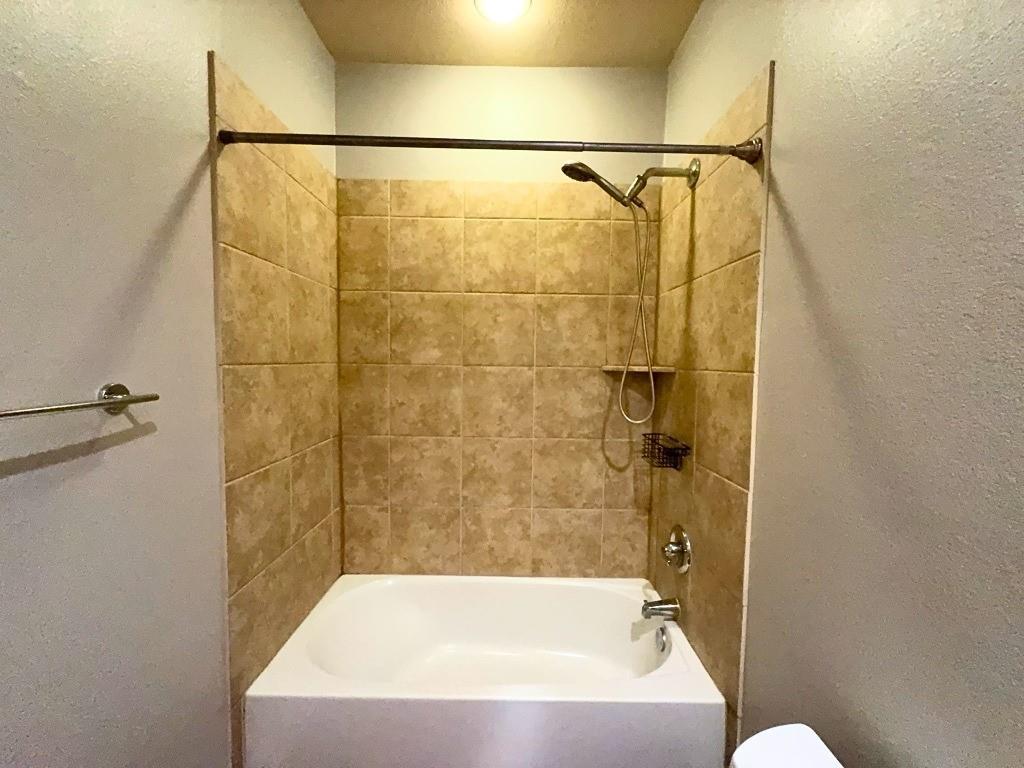 4317 Cedar Springs Road, Unit E Dallas, TX 75219 - Photo 22 of 27
