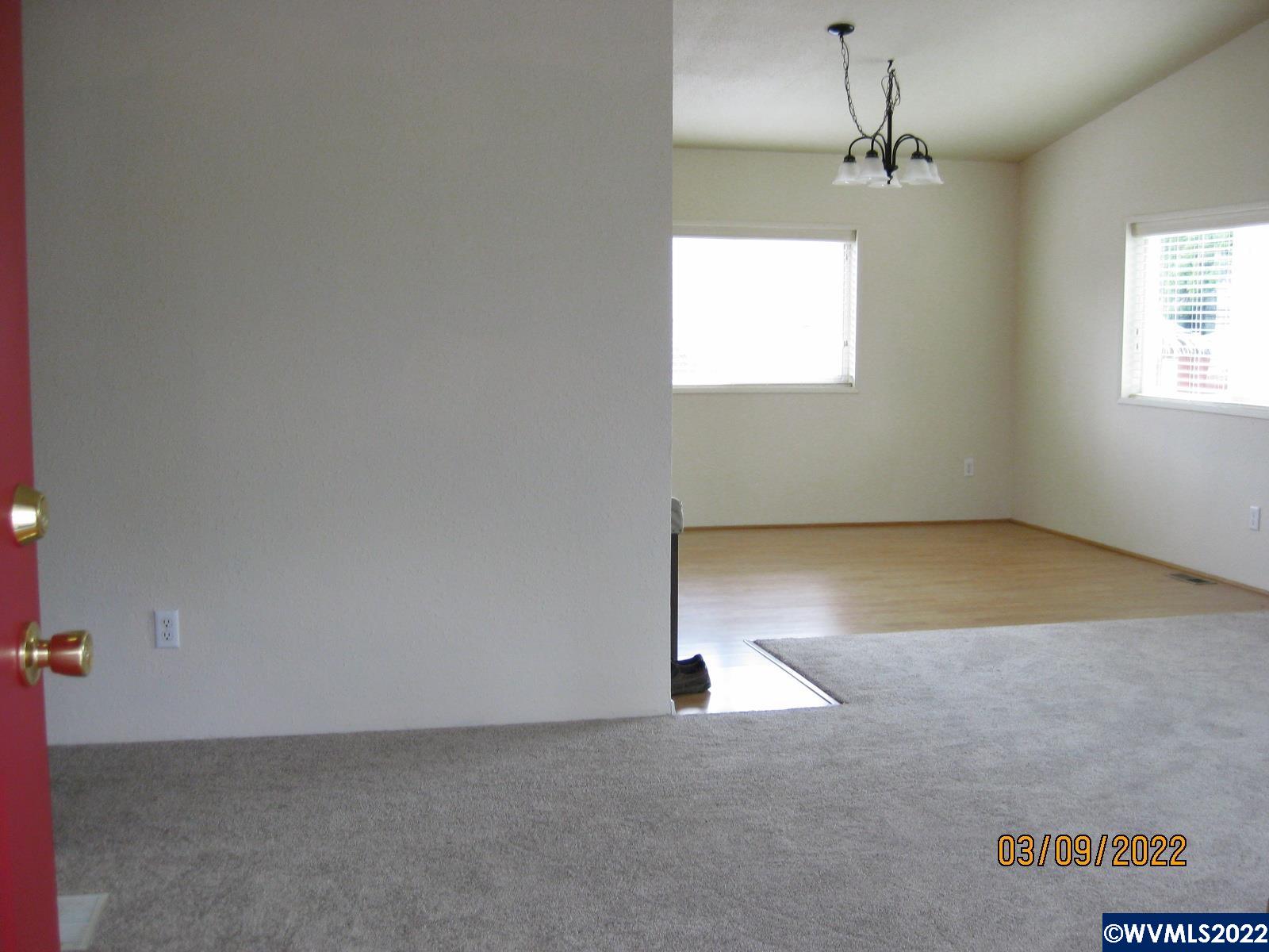 205 Boone Road Southeast, Unit 62 Salem, OR 97306 - Photo 7 of 33