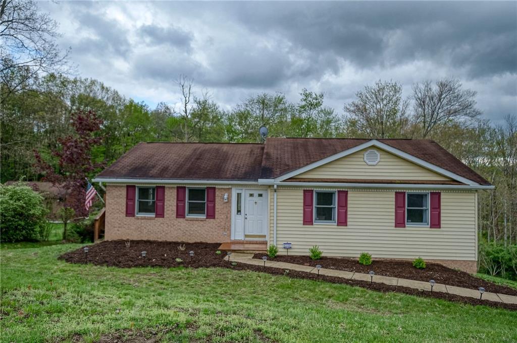 417 Sawmill Run Road Butler, PA 16001 - Photo 1 of 18