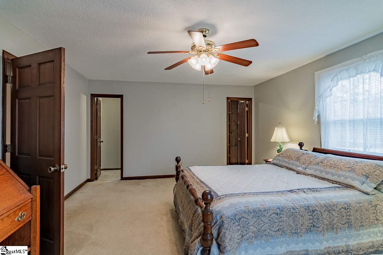97 Holly Tree Circle Duncan, SC 29334 - Photo 13 of 32 Gallery Image 13