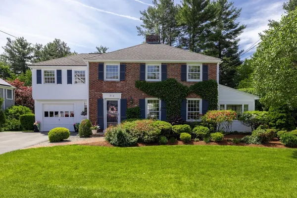 $1,550,000 | 212 Broad Meadow Road, Needham, MA 02492