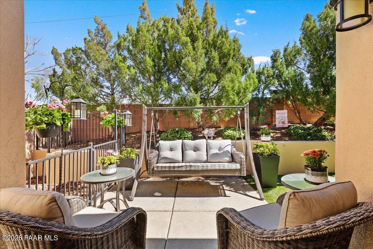 2636 College Heights Road Prescott, AZ 86301 - Photo 25 of 39 27-Back Patio