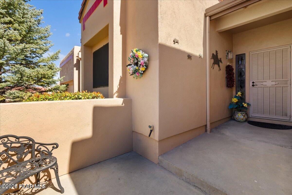 2636 College Heights Road Prescott, AZ 86301 - Photo 4 of 39 04-Entry