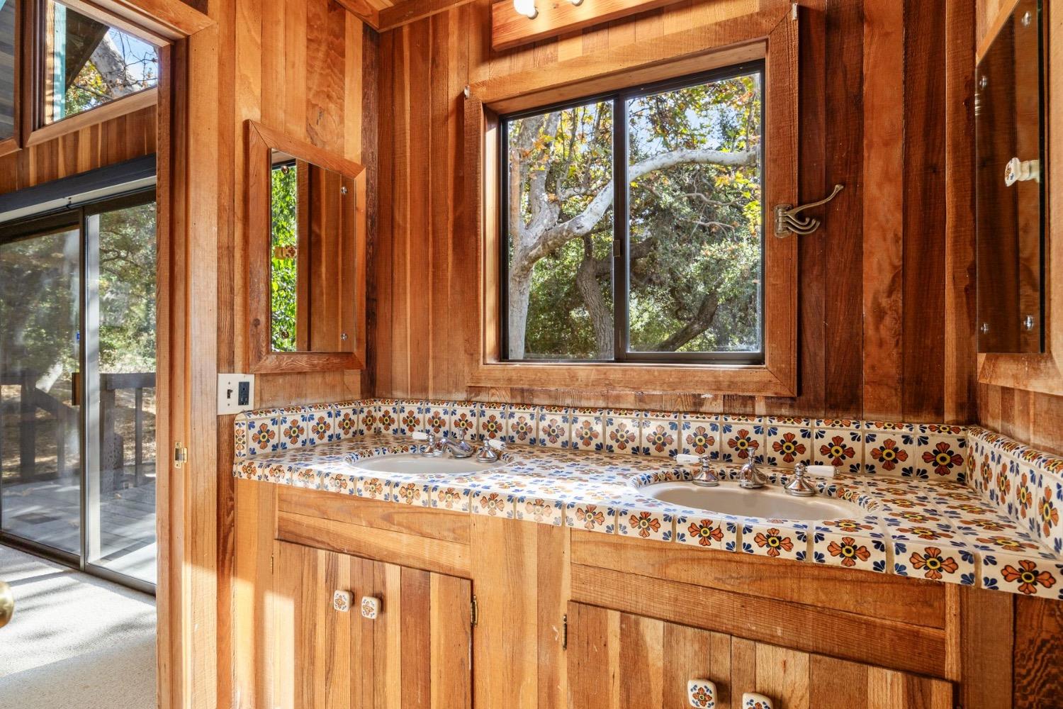 2250 Hermitage Road Ojai, CA 93023 - Photo 14 of 31