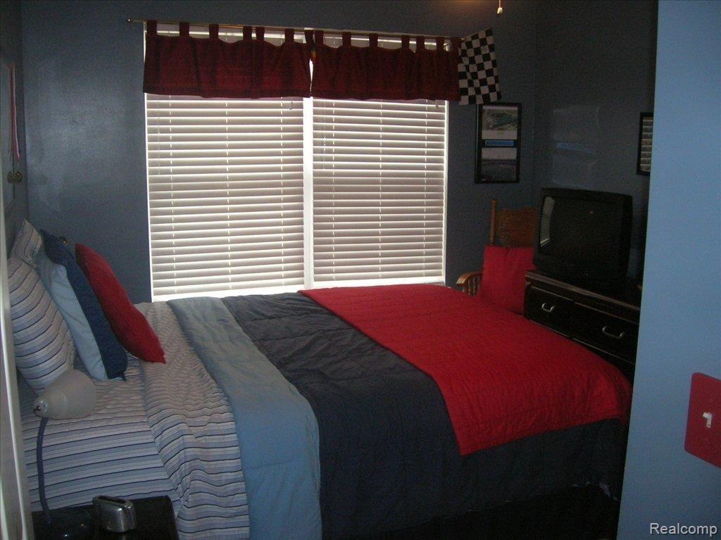 10246 Duffield Road Gaines, MI 48436 - Photo 12 of 14 BEDROOM 3