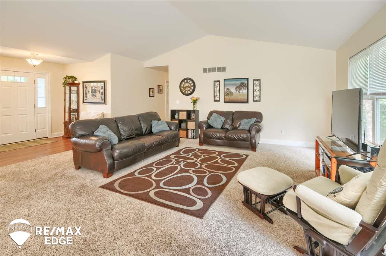 12359 Miller Road Lennon, MI 48449 - Photo 5 of 38 31385543-4.JPG