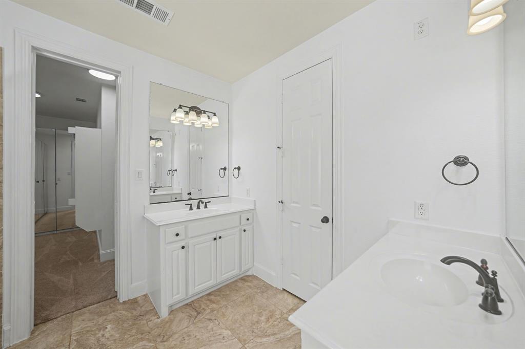 2243 Big Valley Road Allen, TX 75013 - Photo 16 of 35