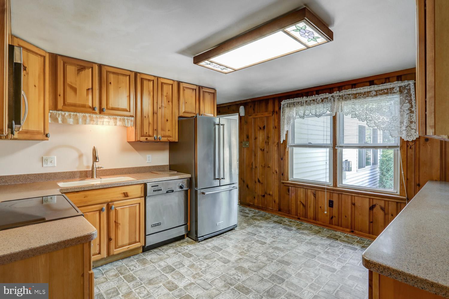 1234 Lampeter Road Lancaster, PA 17602 - Photo 18 of 39 Gallery Image 18