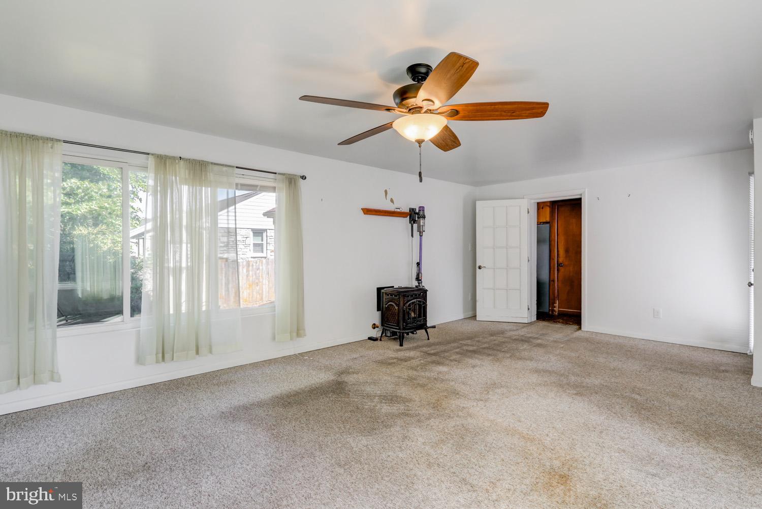1234 Lampeter Road Lancaster, PA 17602 - Photo 23 of 39 Gallery Image 23