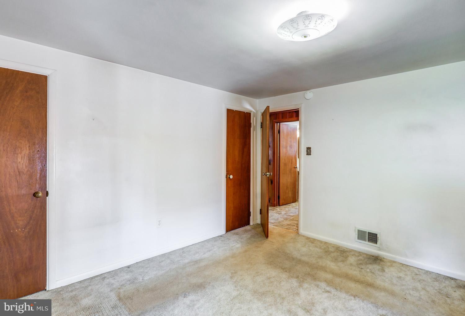 1234 Lampeter Road Lancaster, PA 17602 - Photo 30 of 39 Gallery Image 30