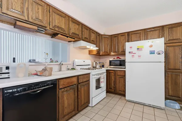 $275,000 | 50673 Jim Drive, Chesterfield, MI 48047