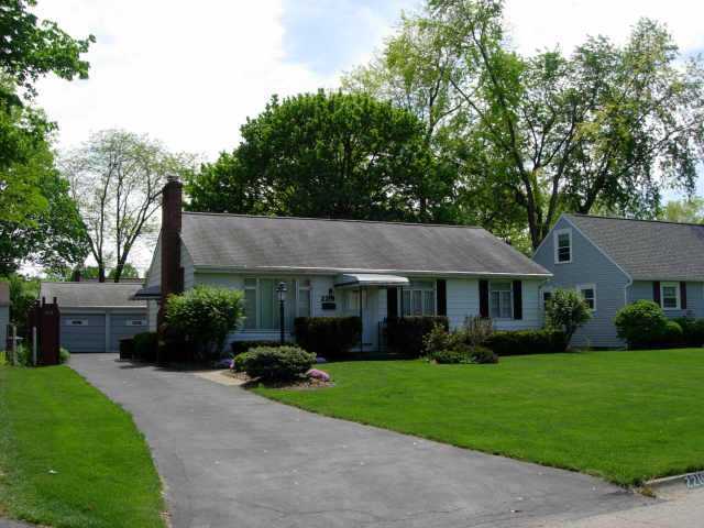 2219 Edgevale Road Columbus, OH 43221 - Photo 1 of 5