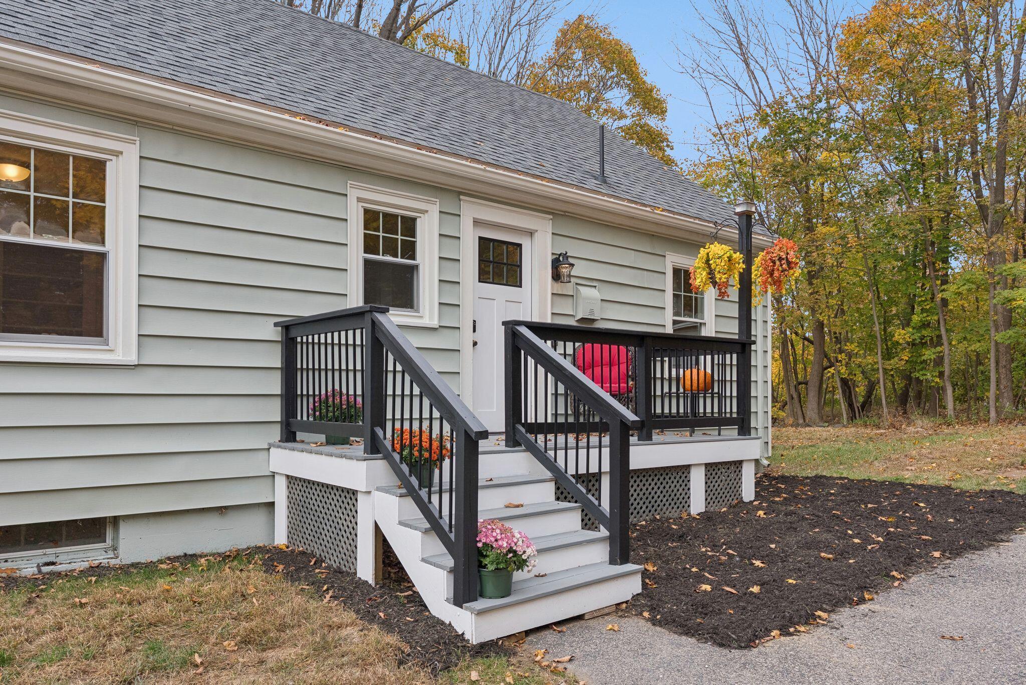 204 Preble Street South Portland, ME 04106 - Photo 2 of 58 DSC09278