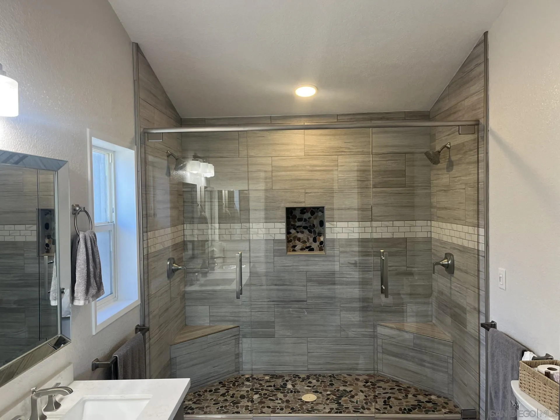 17099 Iron Springs Road Julian, CA 92036 - Photo 10 of 22 Gallery Image 10