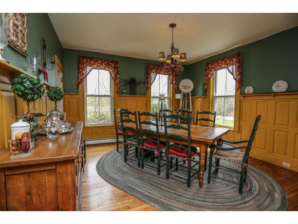 56 Tsienneto Road Derry, NH 03038 - Photo 16 of 34