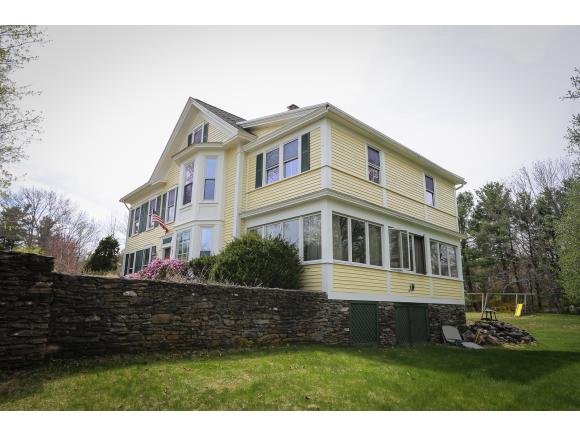 56 Tsienneto Road Derry, NH 03038 - Photo 3 of 34