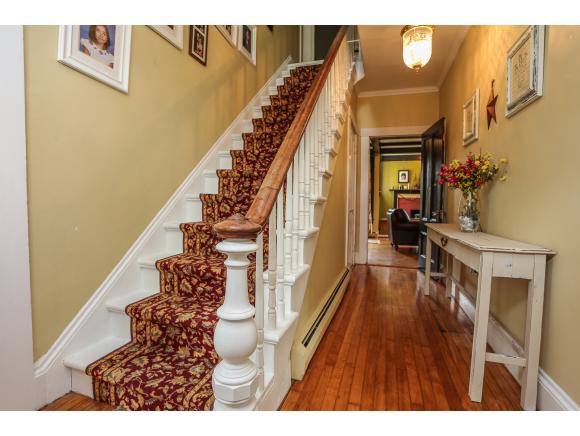 56 Tsienneto Road Derry, NH 03038 - Photo 21 of 34