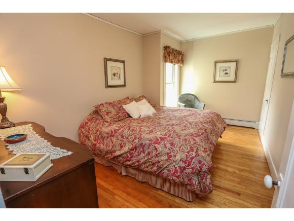 56 Tsienneto Road Derry, NH 03038 - Photo 31 of 34