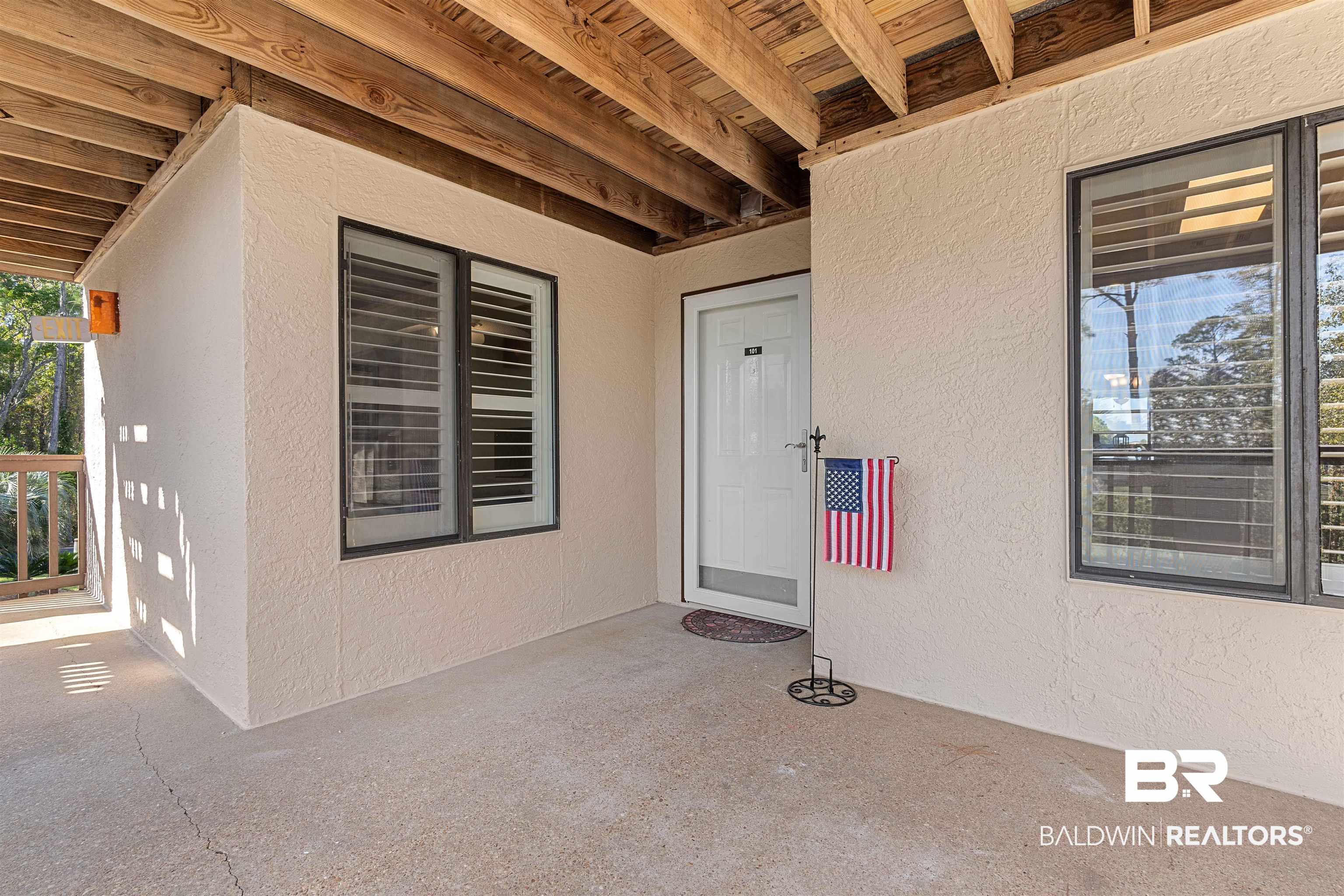 4723 Port Side Lane, Unit 101 Gulf Shores, AL 36542 - Photo 3 of 48 Front View of Condo