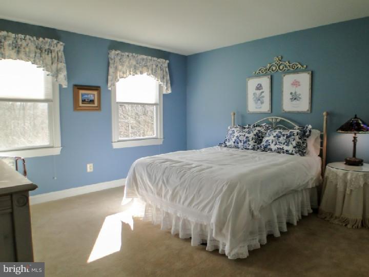 1495 Brookfield Road Yardley, PA 19067 - Photo 15 of 18 Gallery Image 15