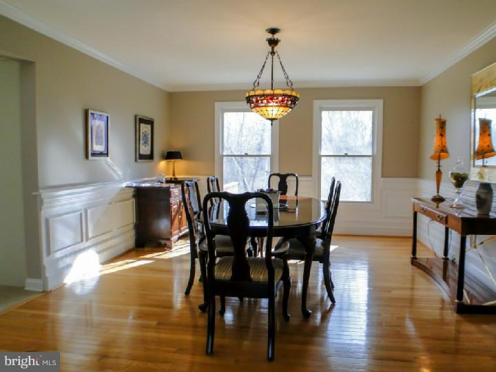 1495 Brookfield Road Yardley, PA 19067 - Photo 5 of 18 Gallery Image 5