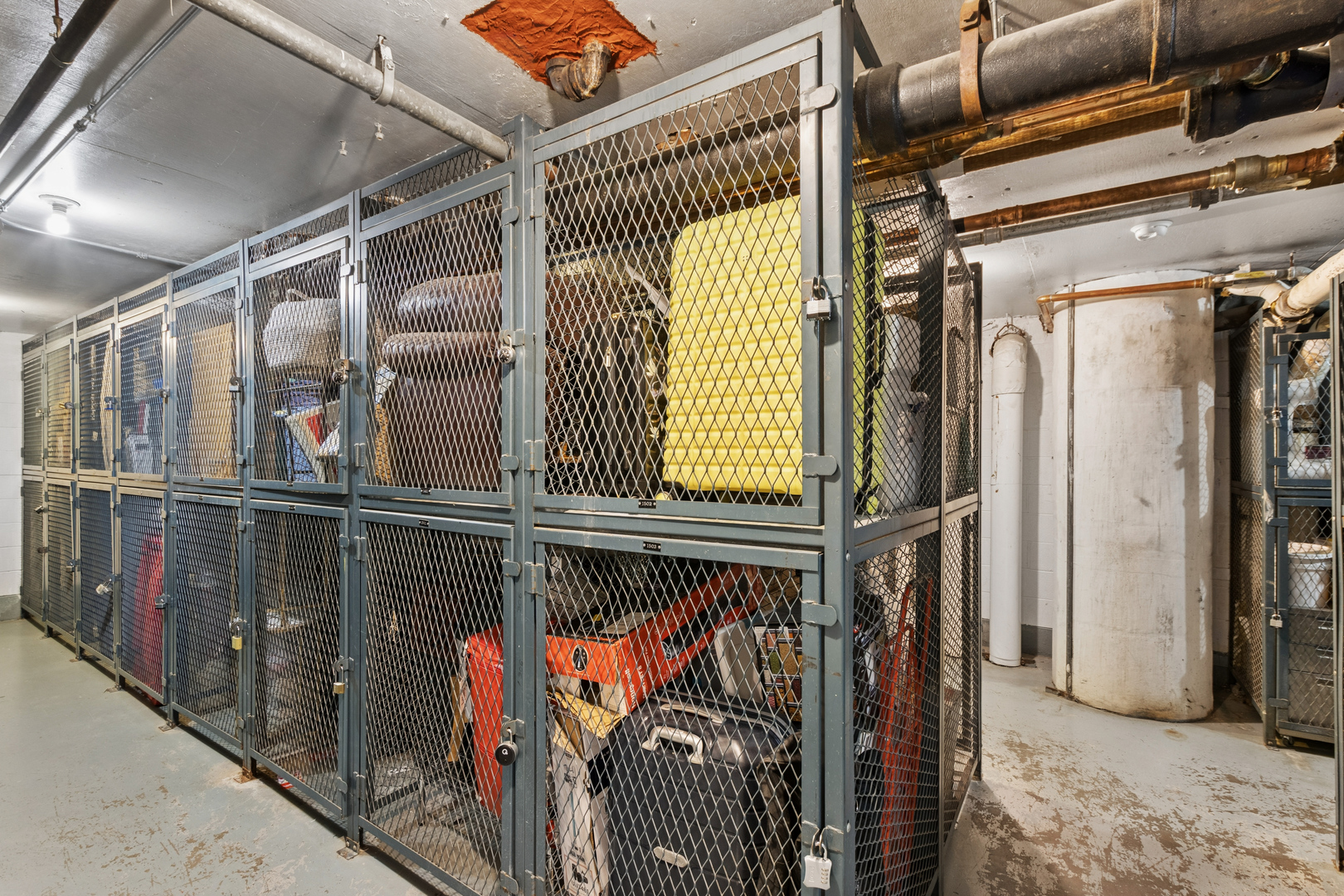 3033 North Sheridan Road, Unit 1502 Chicago, IL 60657 - Photo 15 of 19 a view of storage and utility room