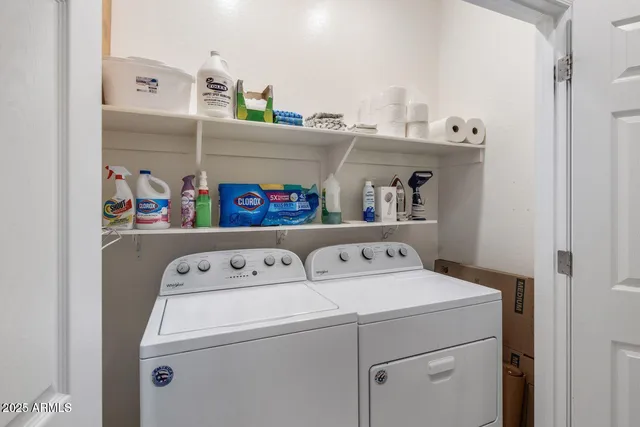 $2,800 | 4230 West Palace Station Road, New River, AZ 85087