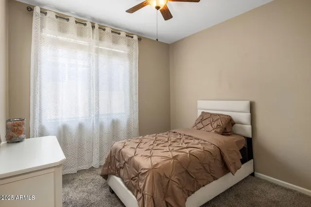 $2,800 | 4230 West Palace Station Road, New River, AZ 85087