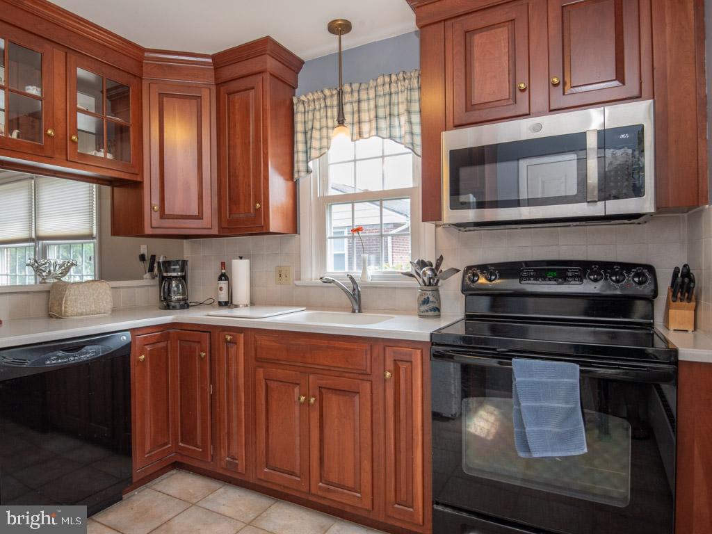 5960 Leebel Road East Petersburg, PA 17520 - Photo 21 of 44