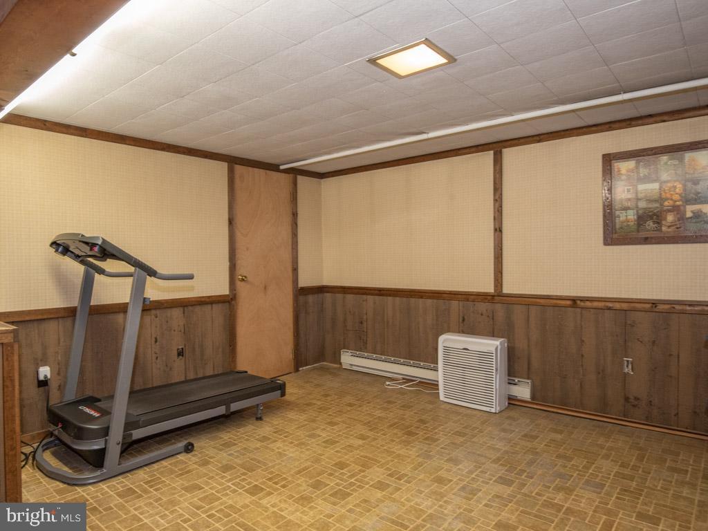 5960 Leebel Road East Petersburg, PA 17520 - Photo 37 of 44