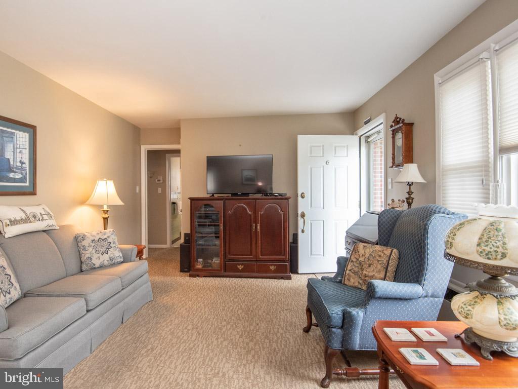 5960 Leebel Road East Petersburg, PA 17520 - Photo 10 of 44