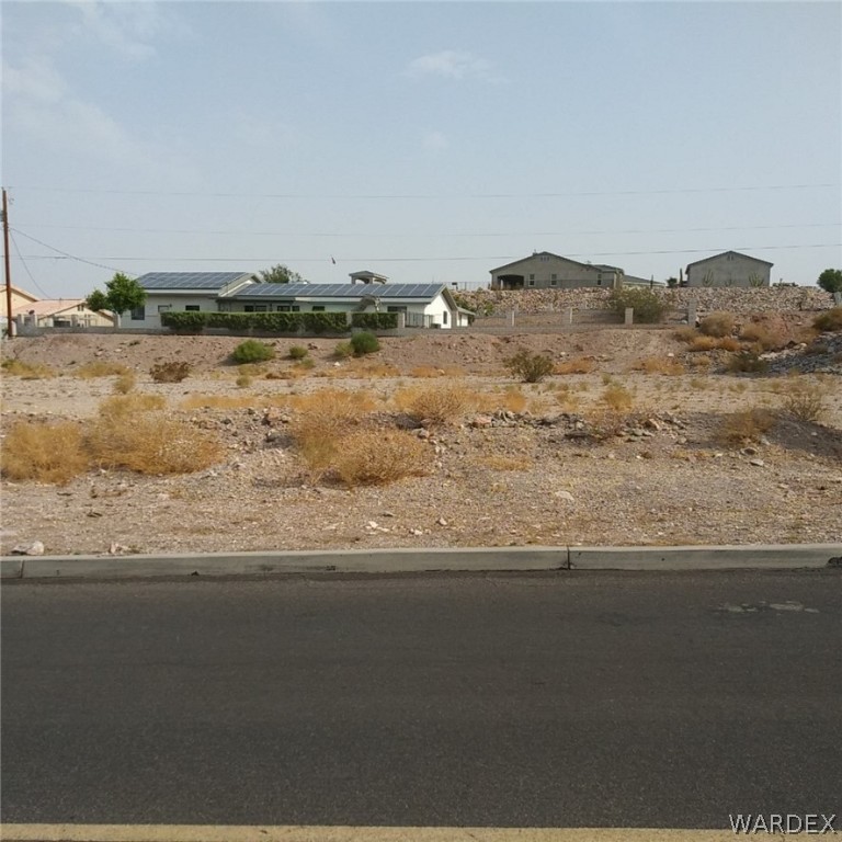 4061 Mercer Road Bullhead City, AZ 86429 - Photo 3 of 9 Gallery Image 3