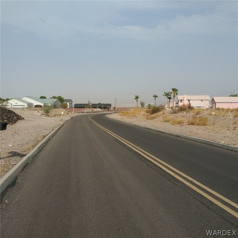 4061 Mercer Road Bullhead City, AZ 86429 - Photo 4 of 9 Gallery Image 4