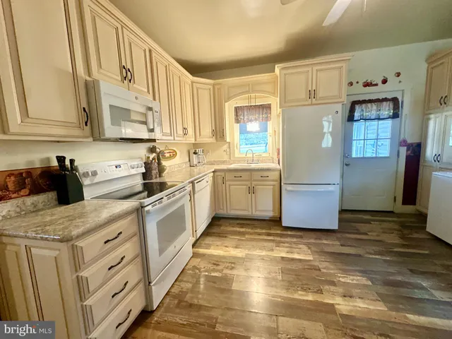 $138,000 | 126 West Main Street, Rebersburg, PA 16872