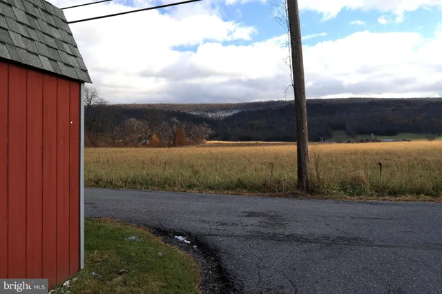 $132,000 | 126 West Main Street, Rebersburg, PA 16872