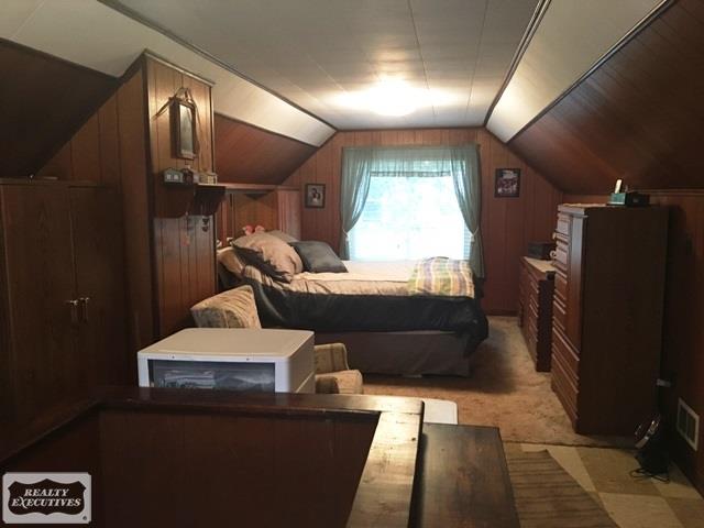55125 Hayes Road Utica, MI 48315 - Photo 16 of 31 31323110-15.JPG