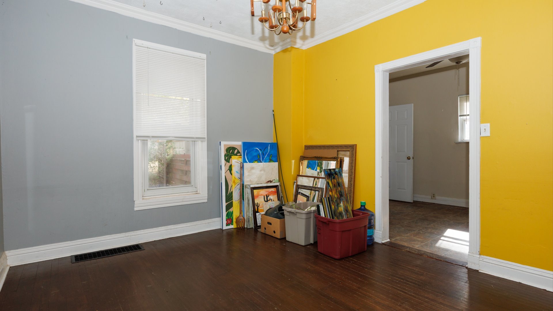 802 South Madison Street Bloomington, IL 61701 - Photo 24 of 33 a view of an entryway with wooden floor