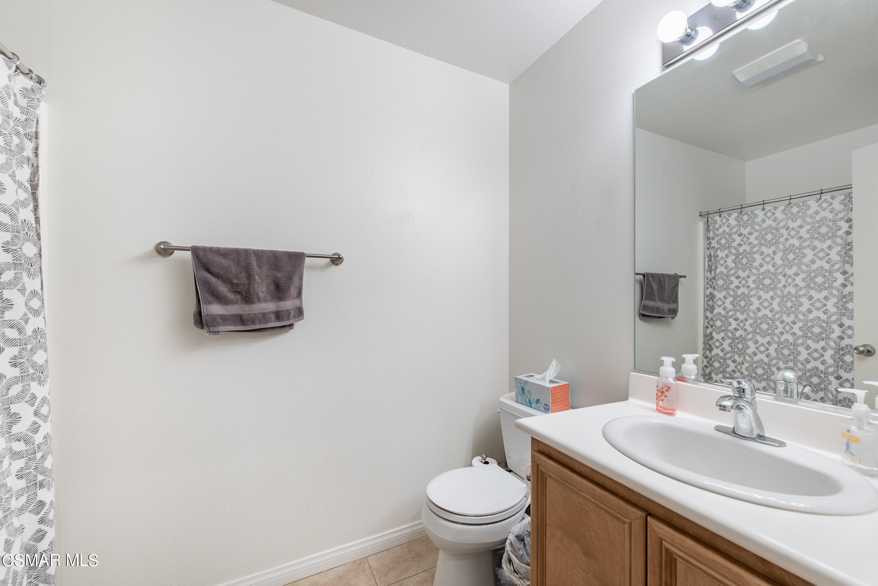 4152 Orontes Way, Unit A Simi Valley, CA 93063 - Photo 19 of 32 4152 Orontes Way Simi Valley Unit A-15