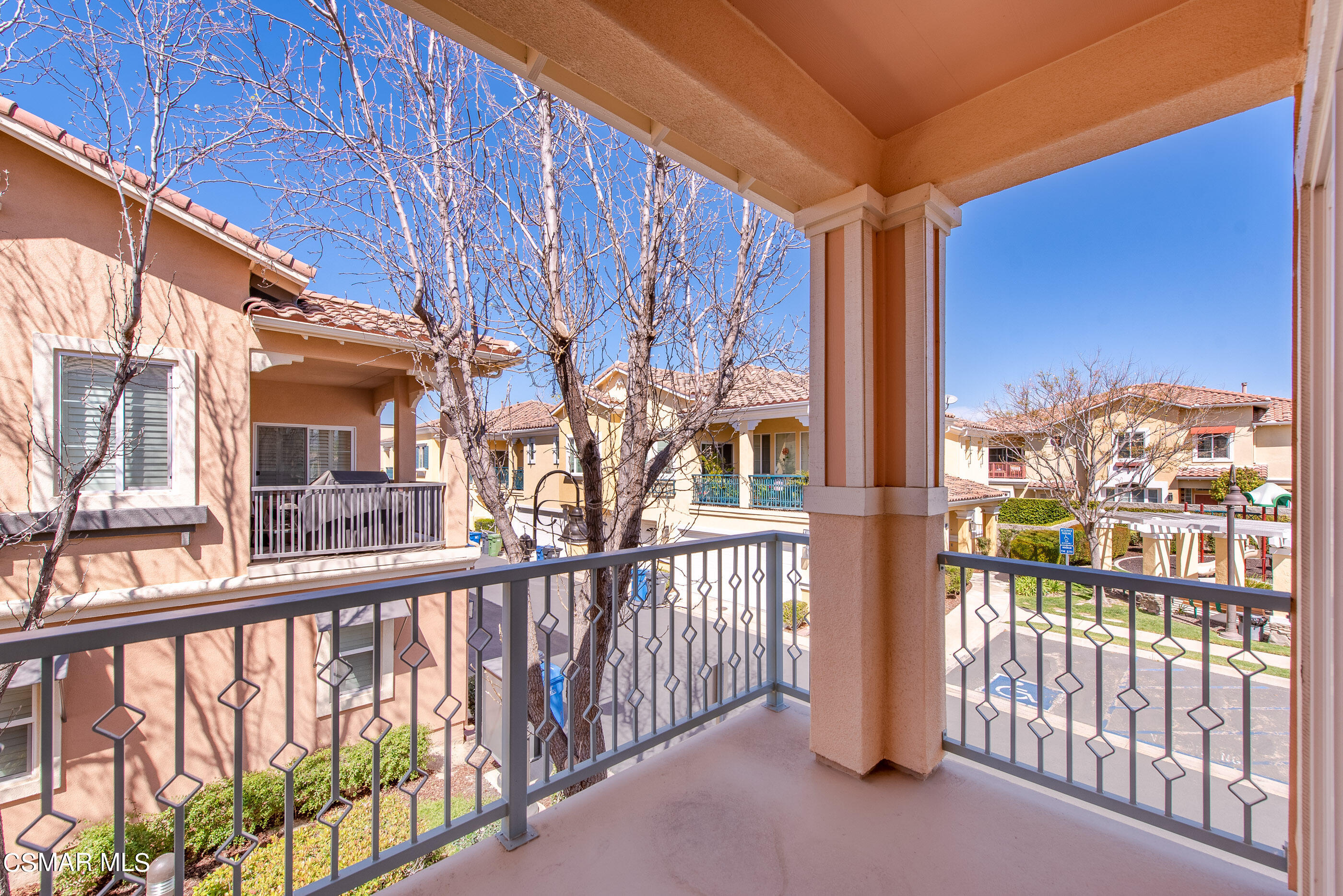 4152 Orontes Way, Unit A Simi Valley, CA 93063 - Photo 23 of 32 4152 Orontes Way Simi Valley Unit A-18