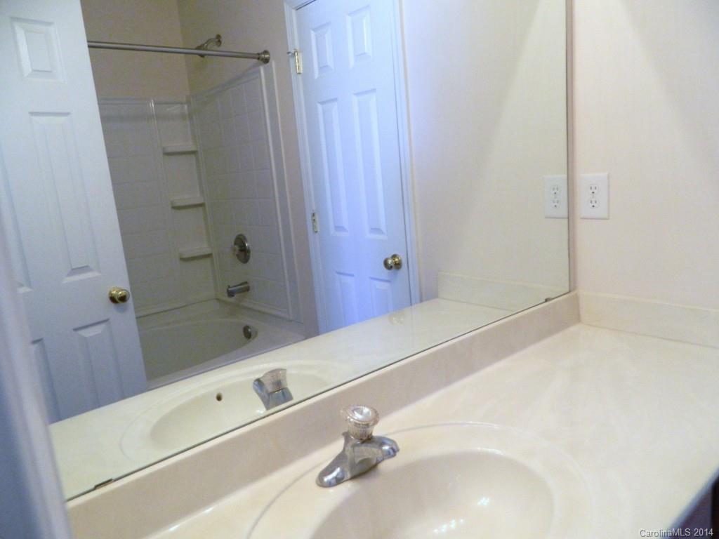 1681 Alpine Ridge Place, Unit 1681 Rock Hill, SC 29732 - Photo 5 of 13 Gallery Image 5