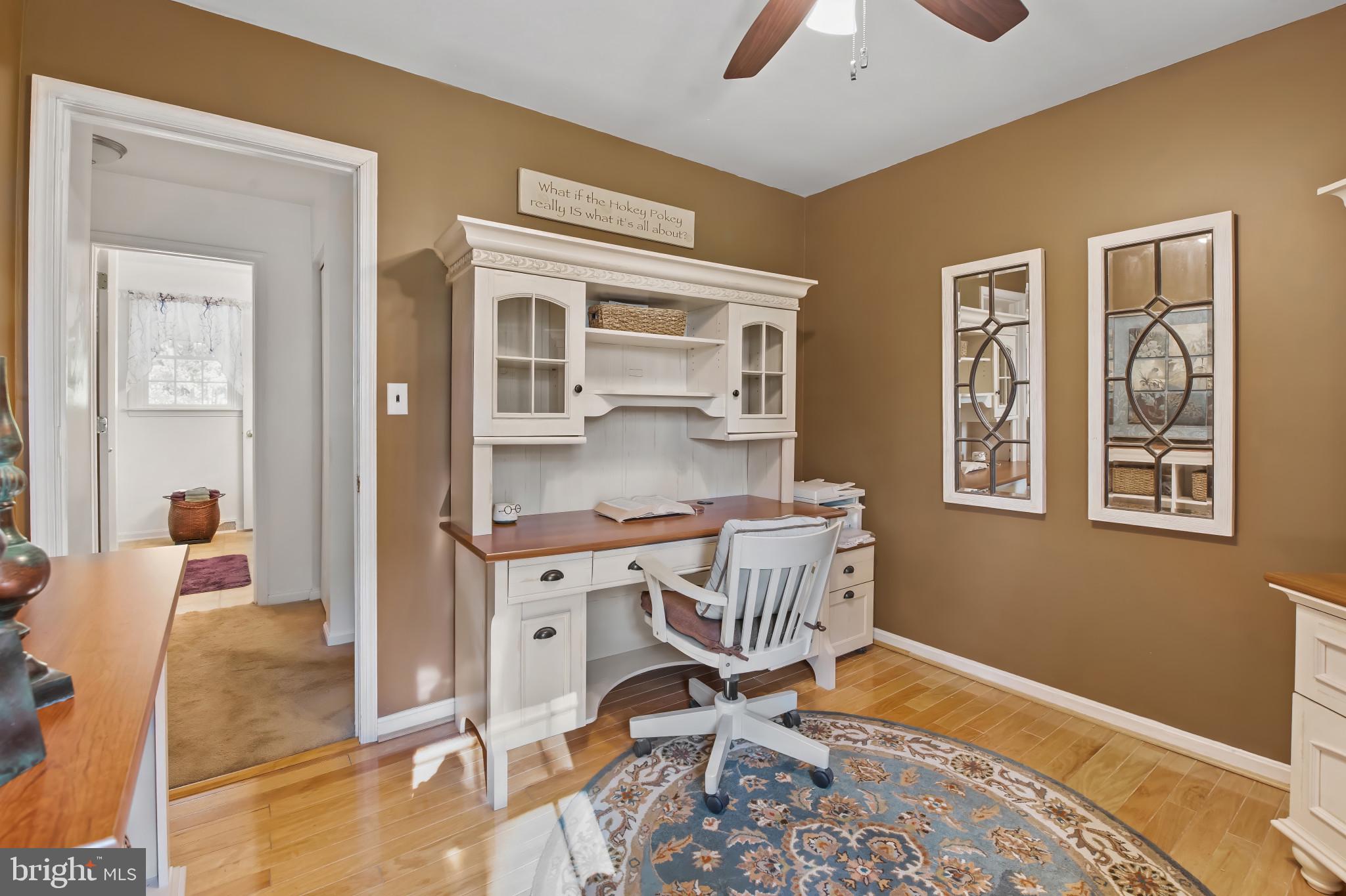 3825 Rockdale Road Manchester, MD 21102 - Photo 27 of 50 Tastefully decorated with Ceiling Fan