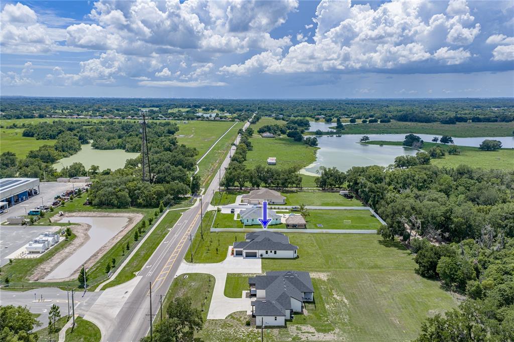 14080 Sydney Road Dover, FL 33527 - Photo 7 of 100
