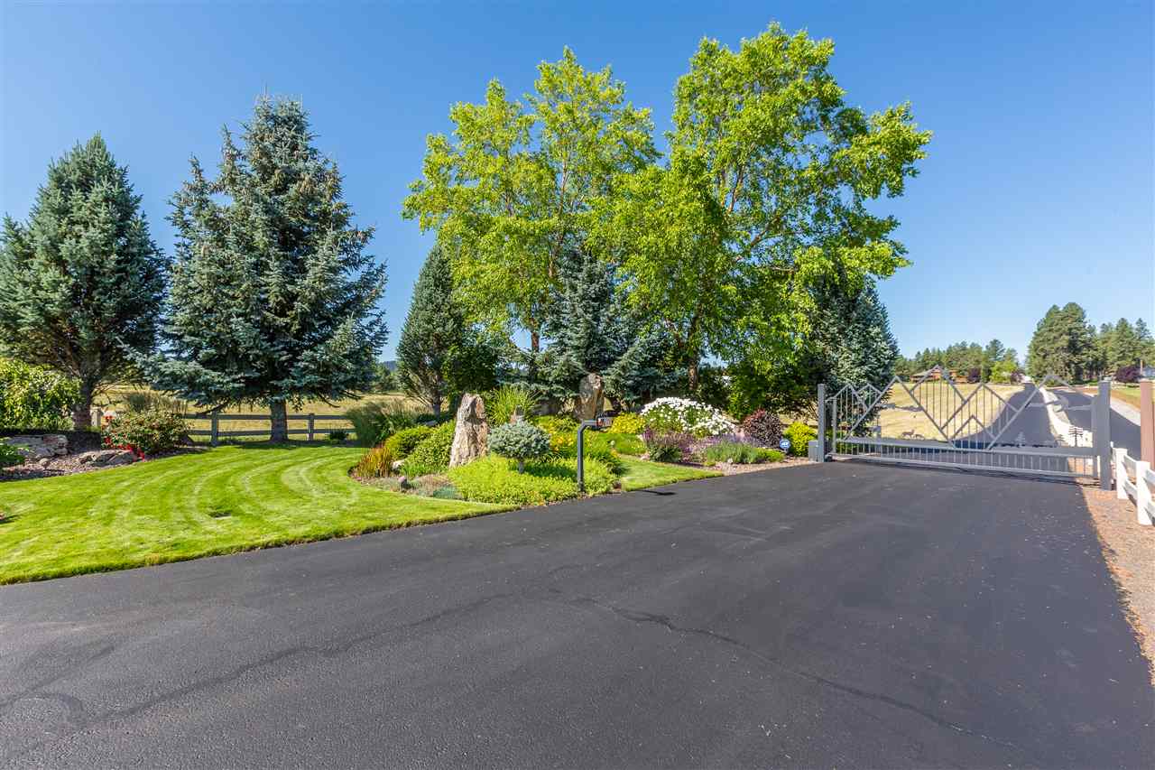 4002 South Chapman Road Greenacres, WA 99016 - Photo 5 of 50