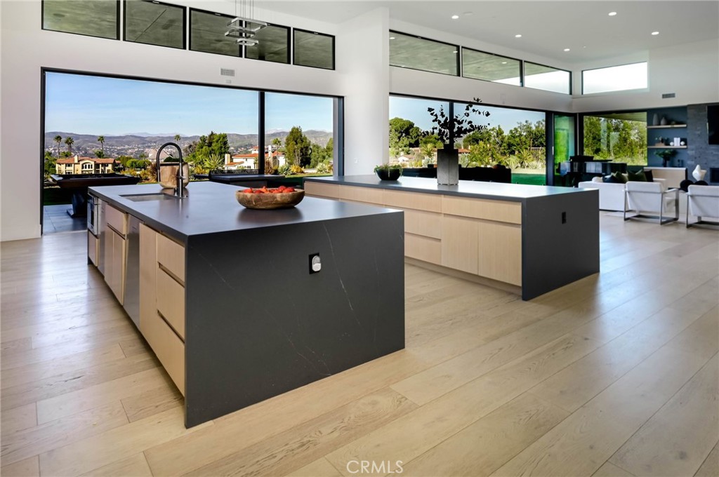 7663 East Corto Road Anaheim Hills, CA 92808 - Photo 14 of 58 Islands with views