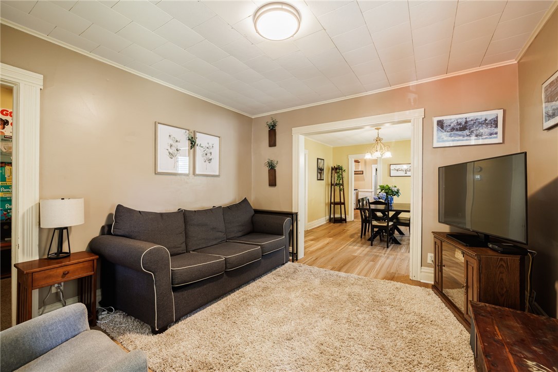 53 Wilcox Street Rochester, NY 14607 - Photo 4 of 23