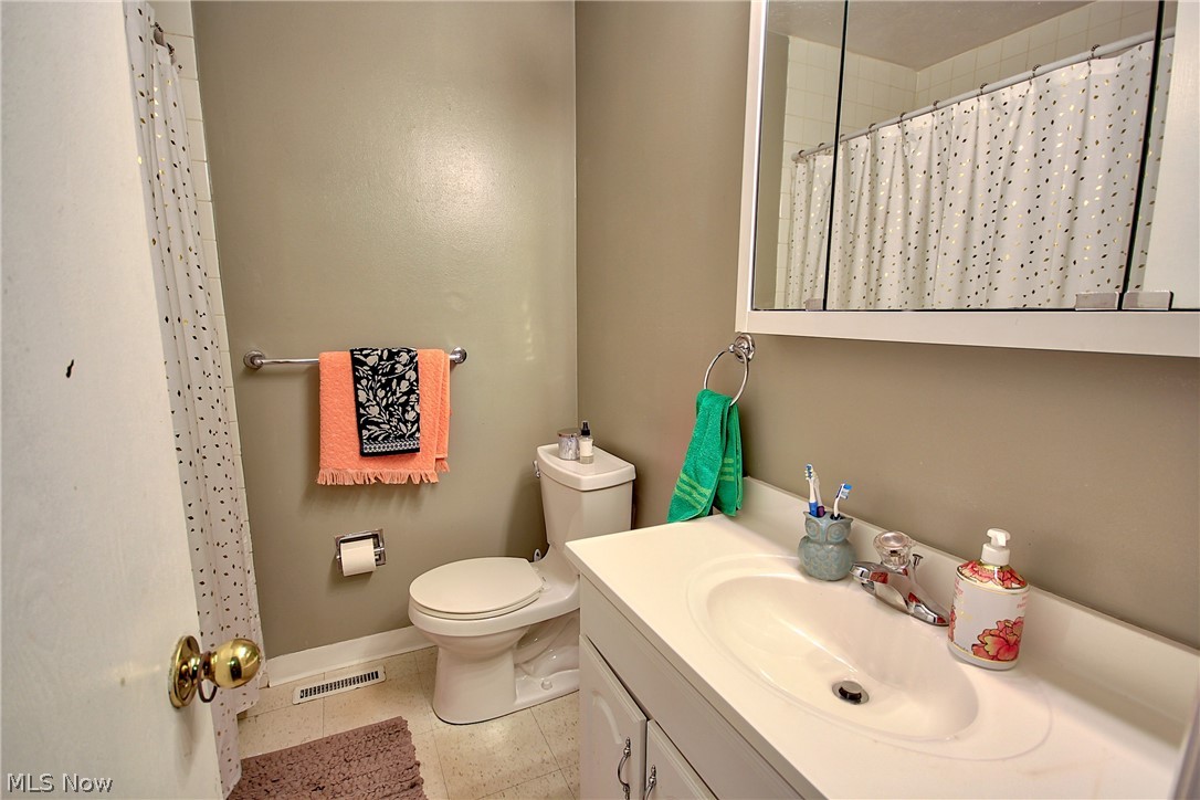 5193 Cline Road, Unit C Kent, OH 44240 - Photo 20 of 22 Gallery Image 20